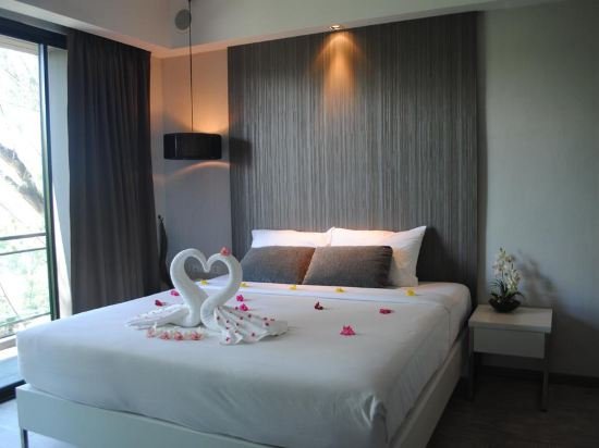 Фото Inn Place Serviced Residence