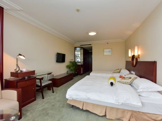 Фото Wuxi Lakeview Park Resort