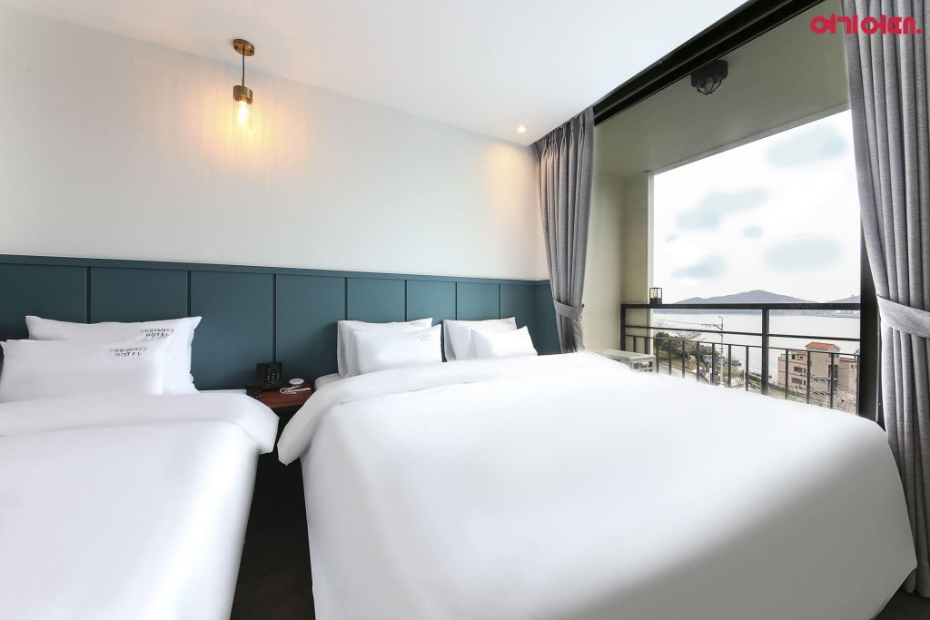 Фото Radiance Hotel