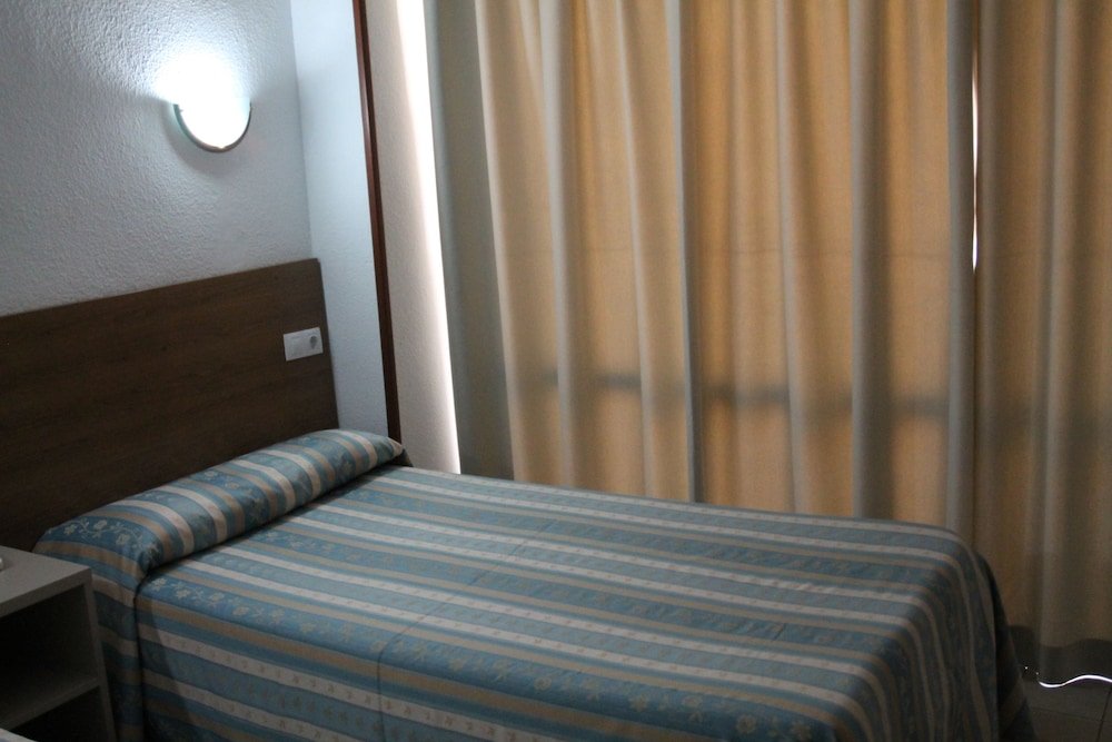 Фото Pensión Terminal