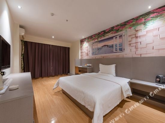 Фото 7 Days Inn Foshan Temple Baihua Squrare Branch