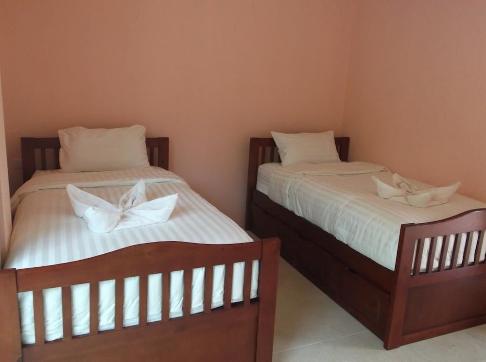 Фото Moon Travel Guesthouse