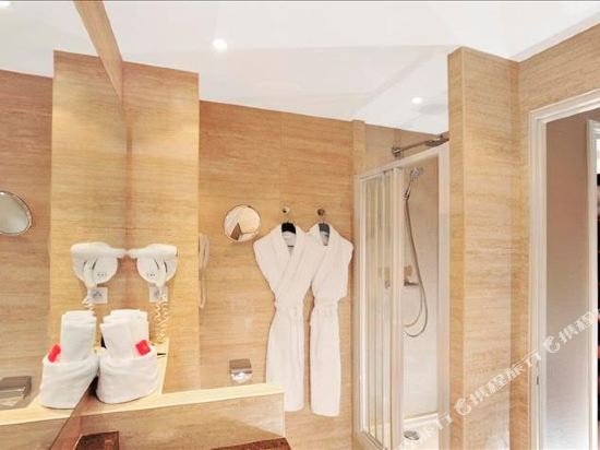 Фото Hôtel Le Littre