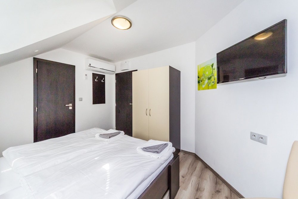 Фото Nová Hospoda - Hotel & Restaurant