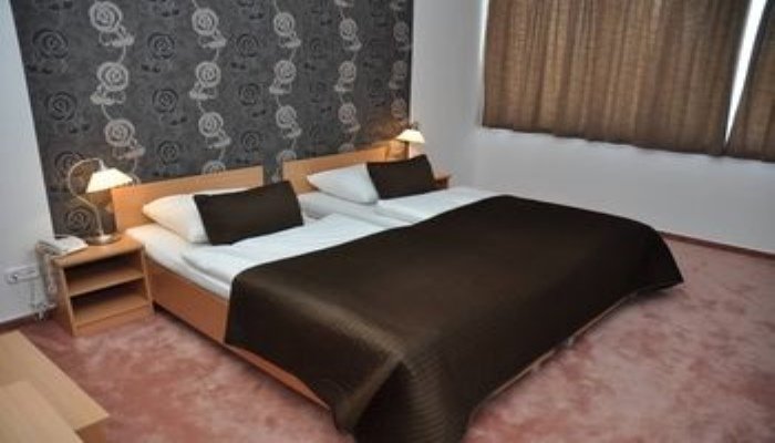 Фото Canada Hotel Budapest