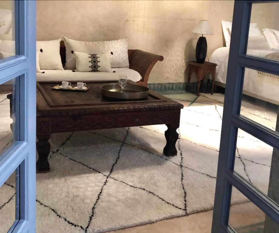 Фото Riad Hadika Maria