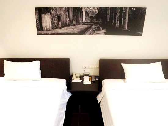 Фото S33 Compact Sukhumvit Hotel