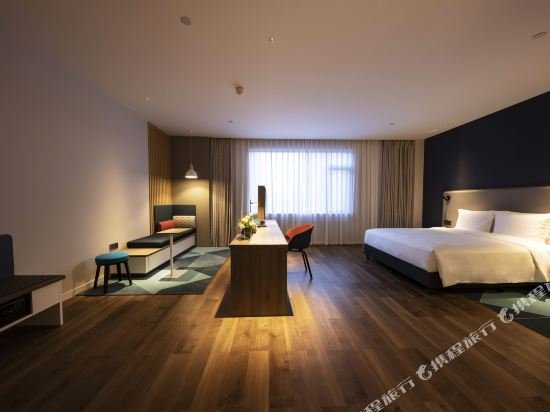 Фото Holiday Inn Express Shanghai Jiading New City, an Ihg Hotel