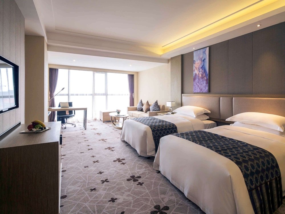 Фото Hilton Garden Inn Wuhan Hankou