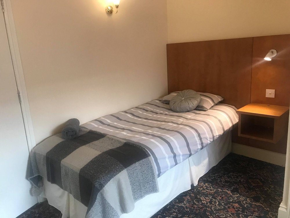 Фото Quayside Hotel & Bar