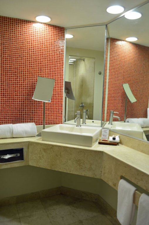 Фото Fiesta Inn Nogales