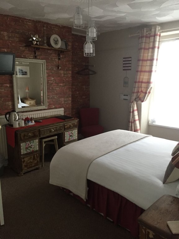 Фото Phantele Bed and Breakfast