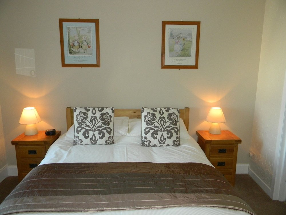 Фото Harbour Lights Guesthouse