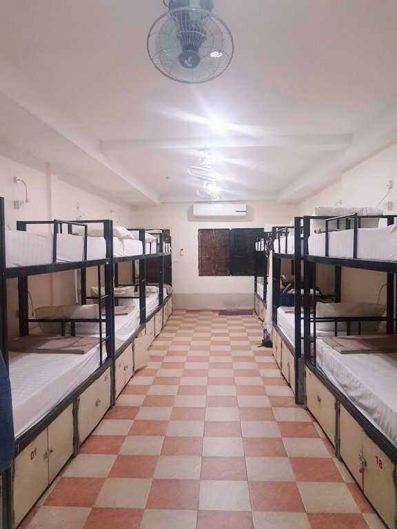 Гостиница Vientiane Backpacker Hostel в Вьентьяне