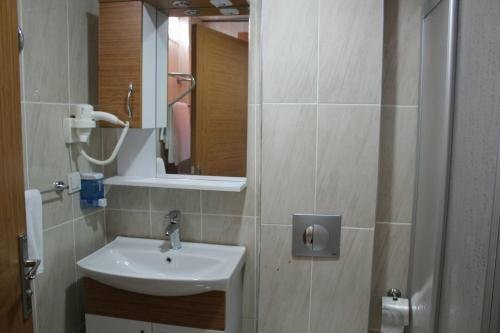 Гостиница Gorur Suite в Фатихе