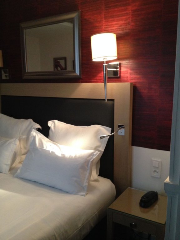 Фото Hotel Elysees Flaubert