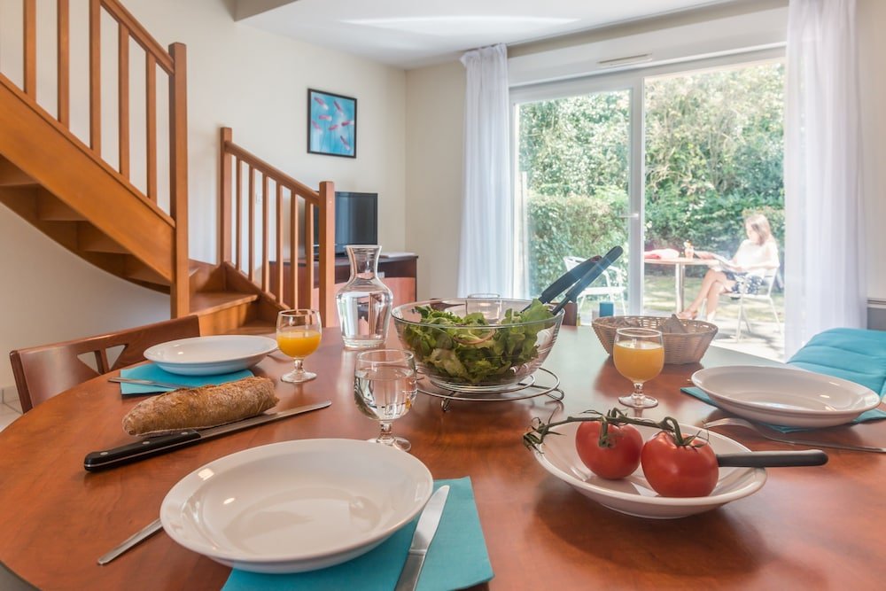 Фото Zenitude Hôtel-Résidences Nantes - La Beaujoire