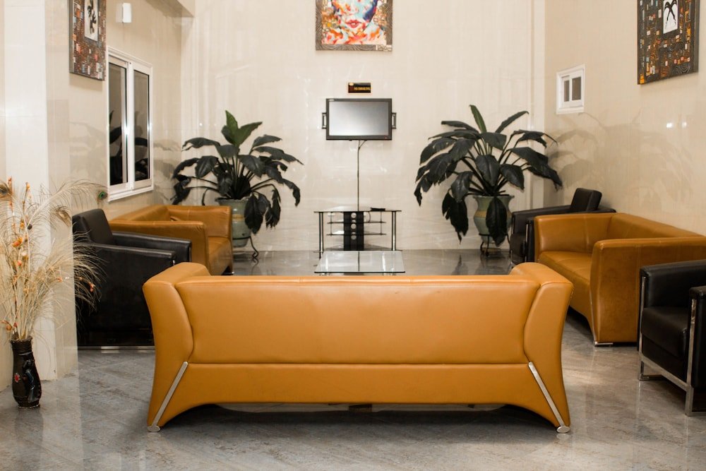 Фото MJ Grand Hotel