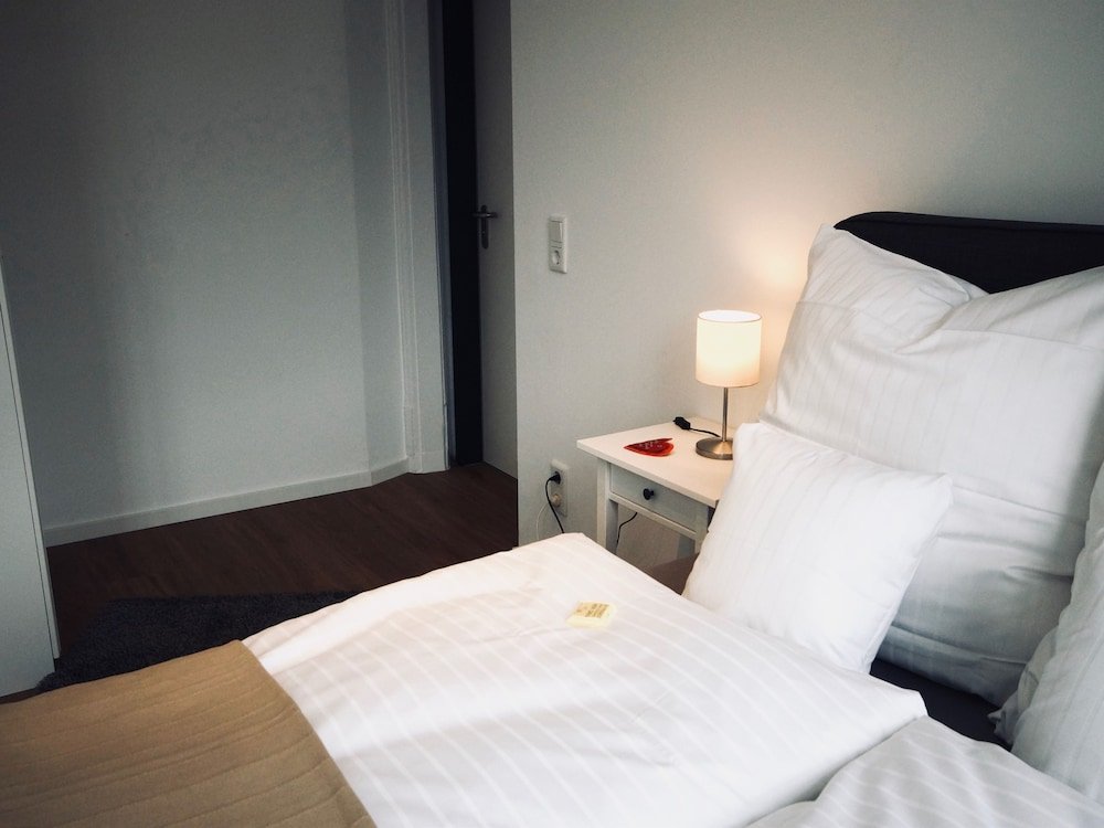 Фото Fachwerk Hotel Wuppertal