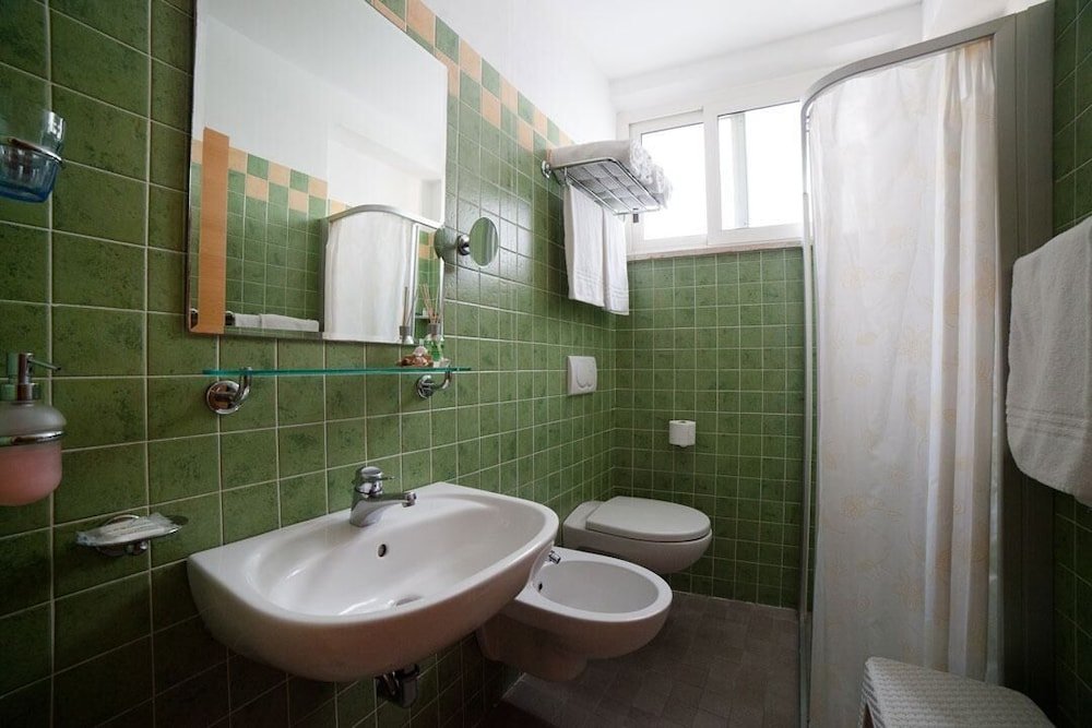 Фото Hotel Plaza