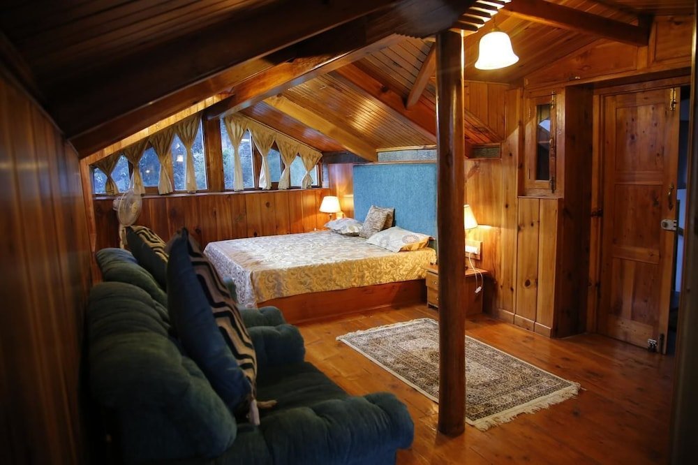 Фото Himalayan Kothi Kais