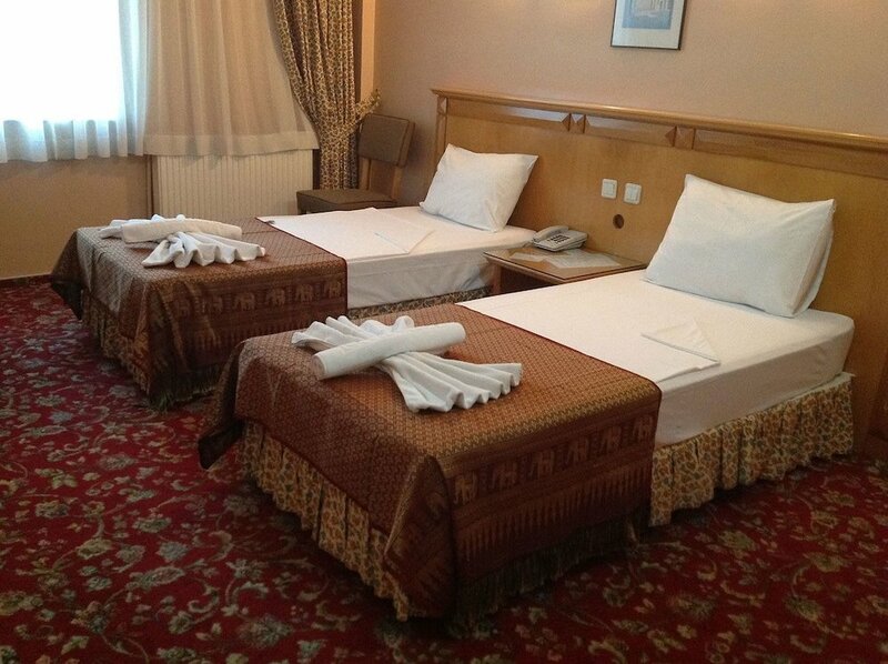 Гостиница Yalta Hotel в Фатихе