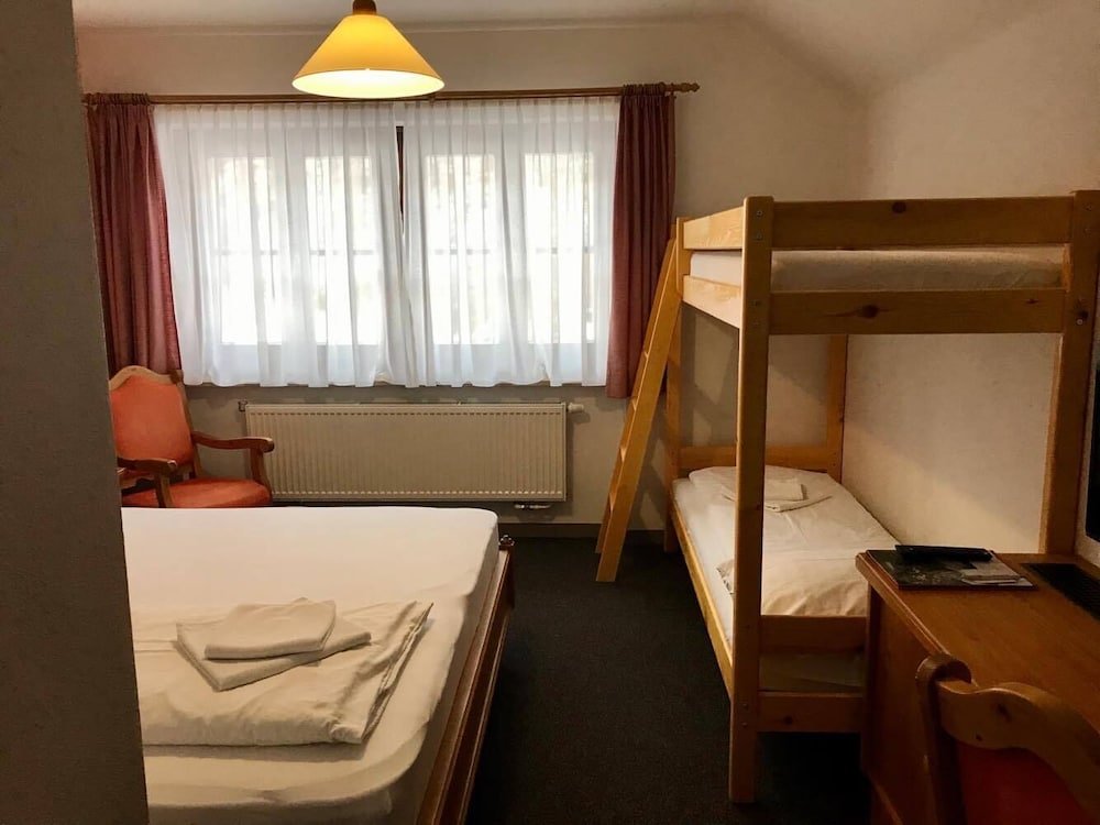 Фото Sporthotel Dachstein West