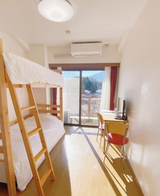 Фото Fujizakura Inn