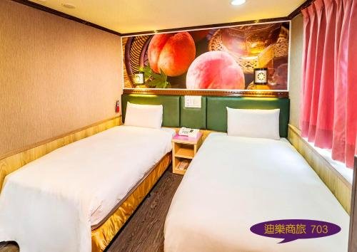 Фото The Dealer Hotel