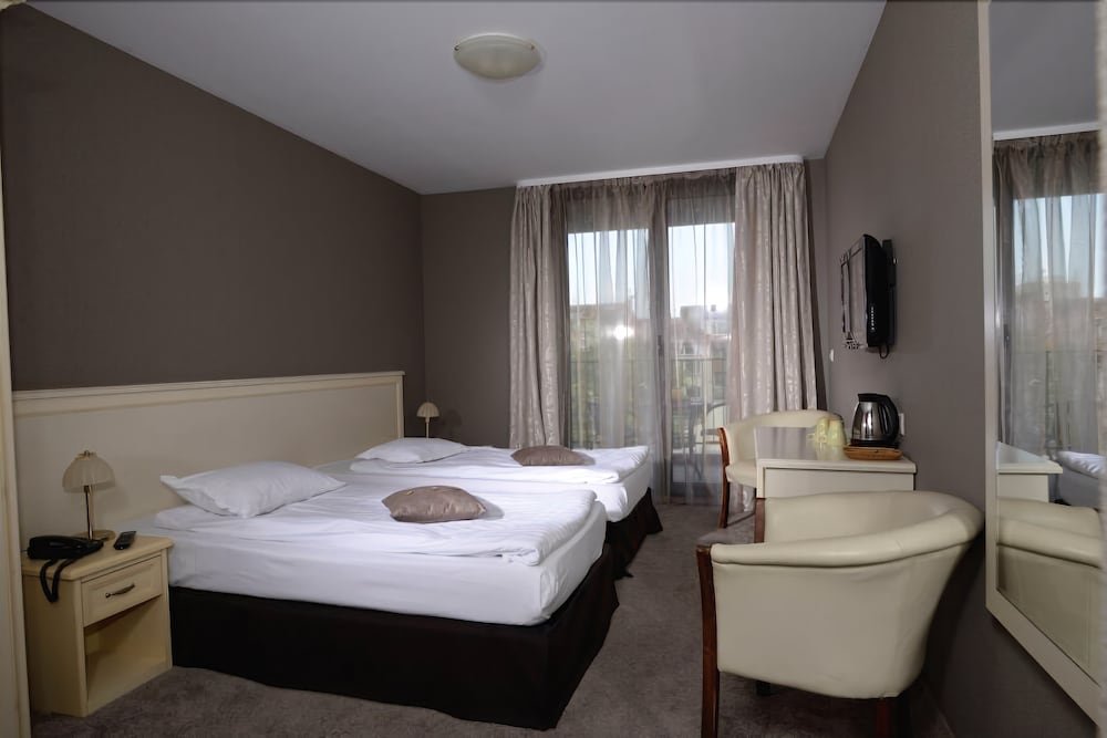 Фото St George Hotel