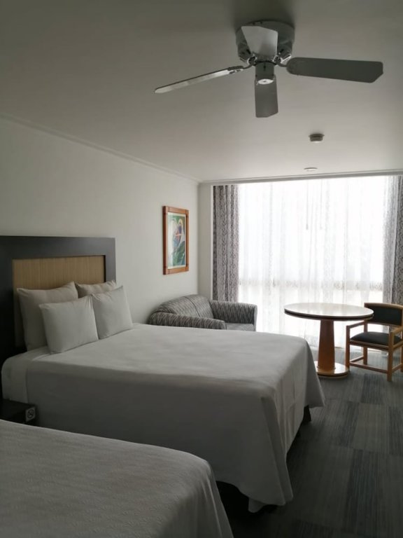 Фото Hotel Royal Reforma