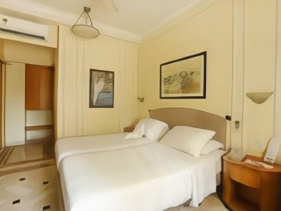 Фото Regency Hotel