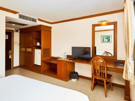 Фото Jomtien Boathouse