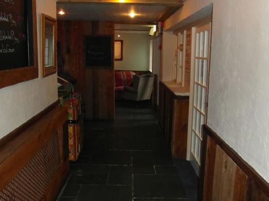 Фото Three Horseshoes