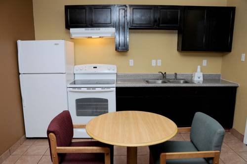 Фото Economy Inn & Suites