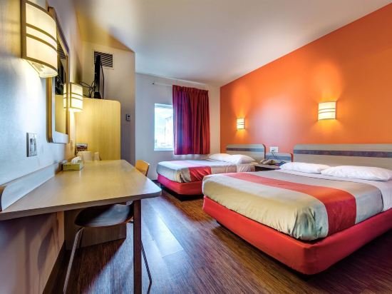 Фото Motel 6 Burlington, On - Toronto West - Oakville