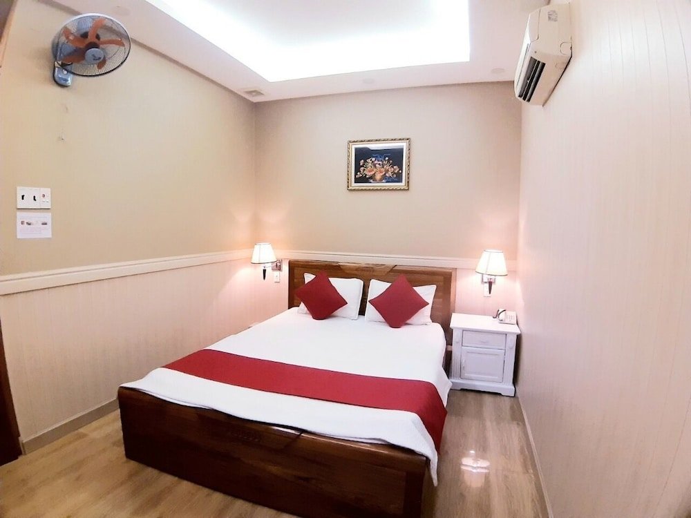 Фото Hotel Nhu Y 2