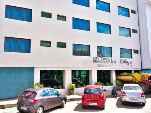 Гостиница Mourya Lords Inn, Kurnool