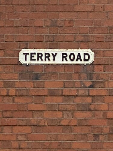 Жильё посуточно Stayzo - Terry Road - City Centre House - Free Parking в Ковентри