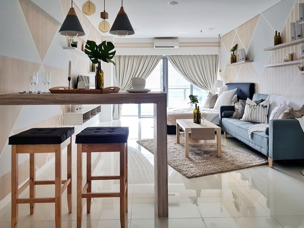 Фото Summer Suites Klcc Apartments
