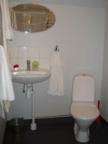 Апартаменты Bjalbo Gasthus Bandb в Мьельбю