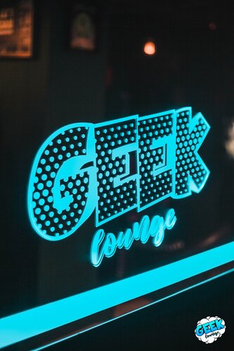 Images GEEK BAR DF
