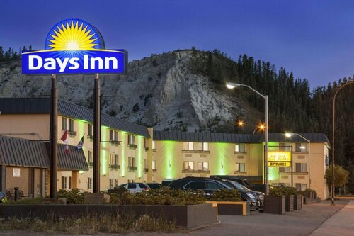 Гостиница Days Inn by Wyndham Whitehorse в Уайтхорс