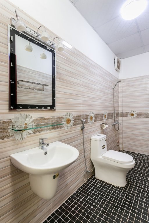 Фото Oyo 159 Ruby Hotel