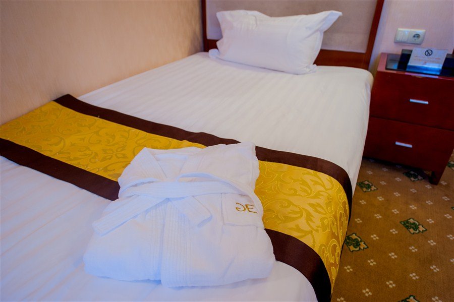 Фото Goldman Empire