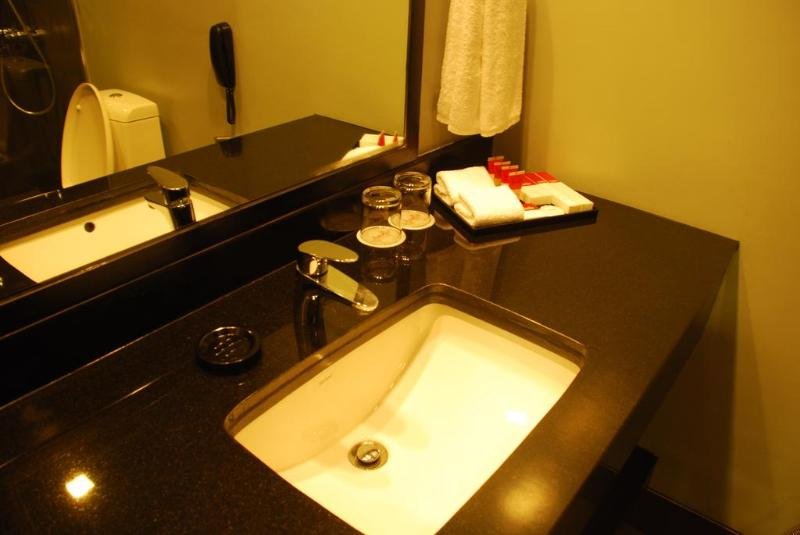 Фото Amelie Hotel Manila