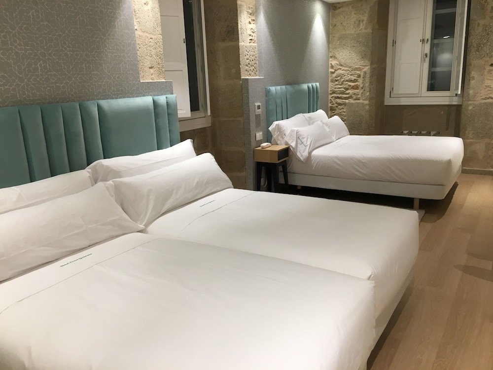 Фото Hotel Praza Quintana