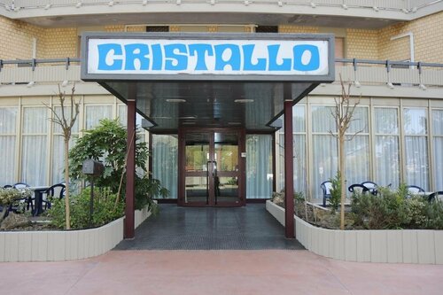 Внешний вид отеля Hotel Cristallo в Риоло-Терме, фото 3