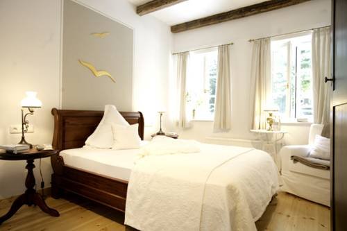 Фото Hotel Hochzeitshaus