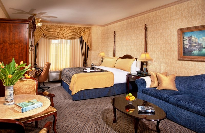 Фото Ayres Hotel Costa Mesa/Newport Beach